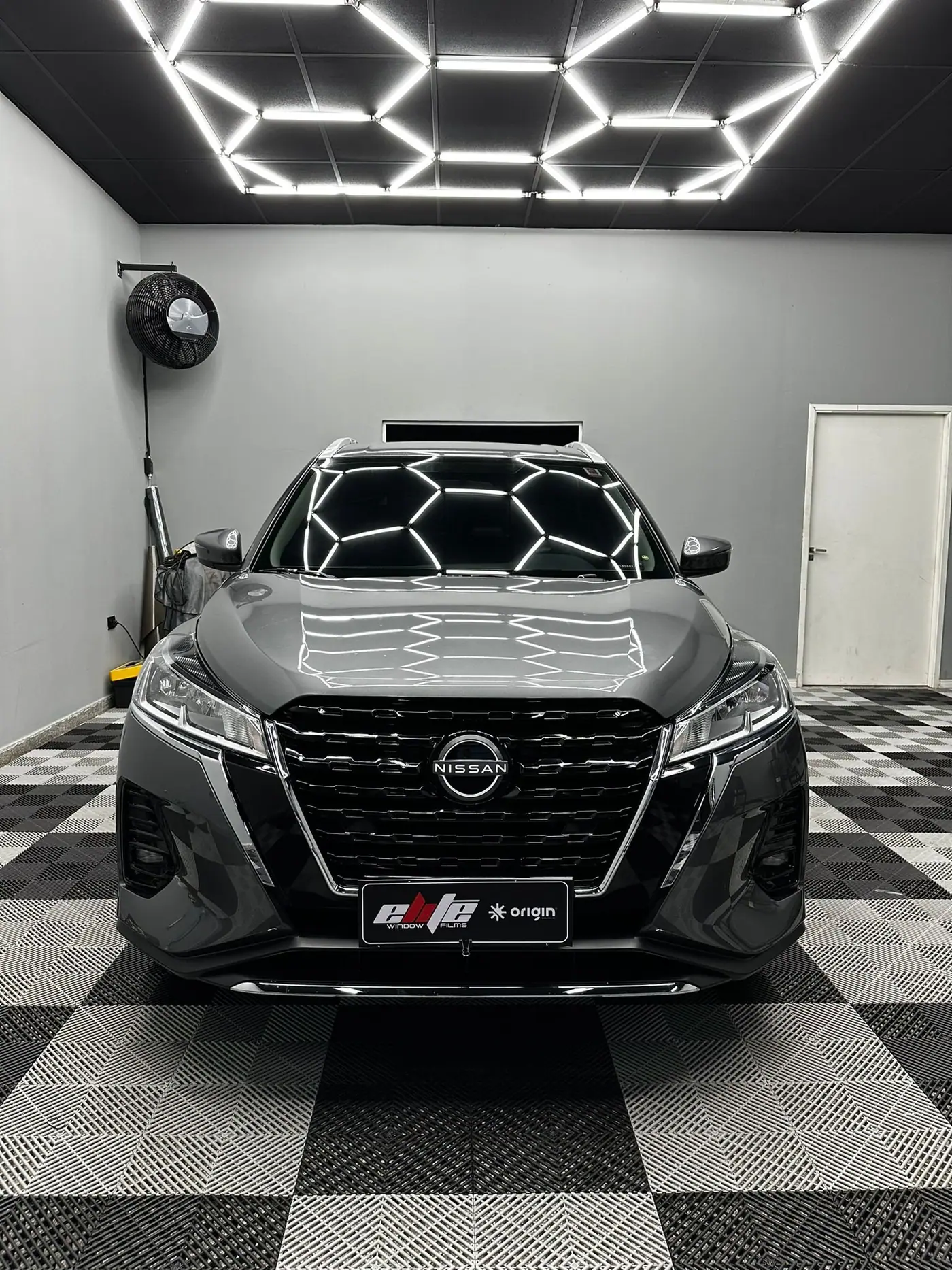 Insulfilm Automotivo: trabalho com película