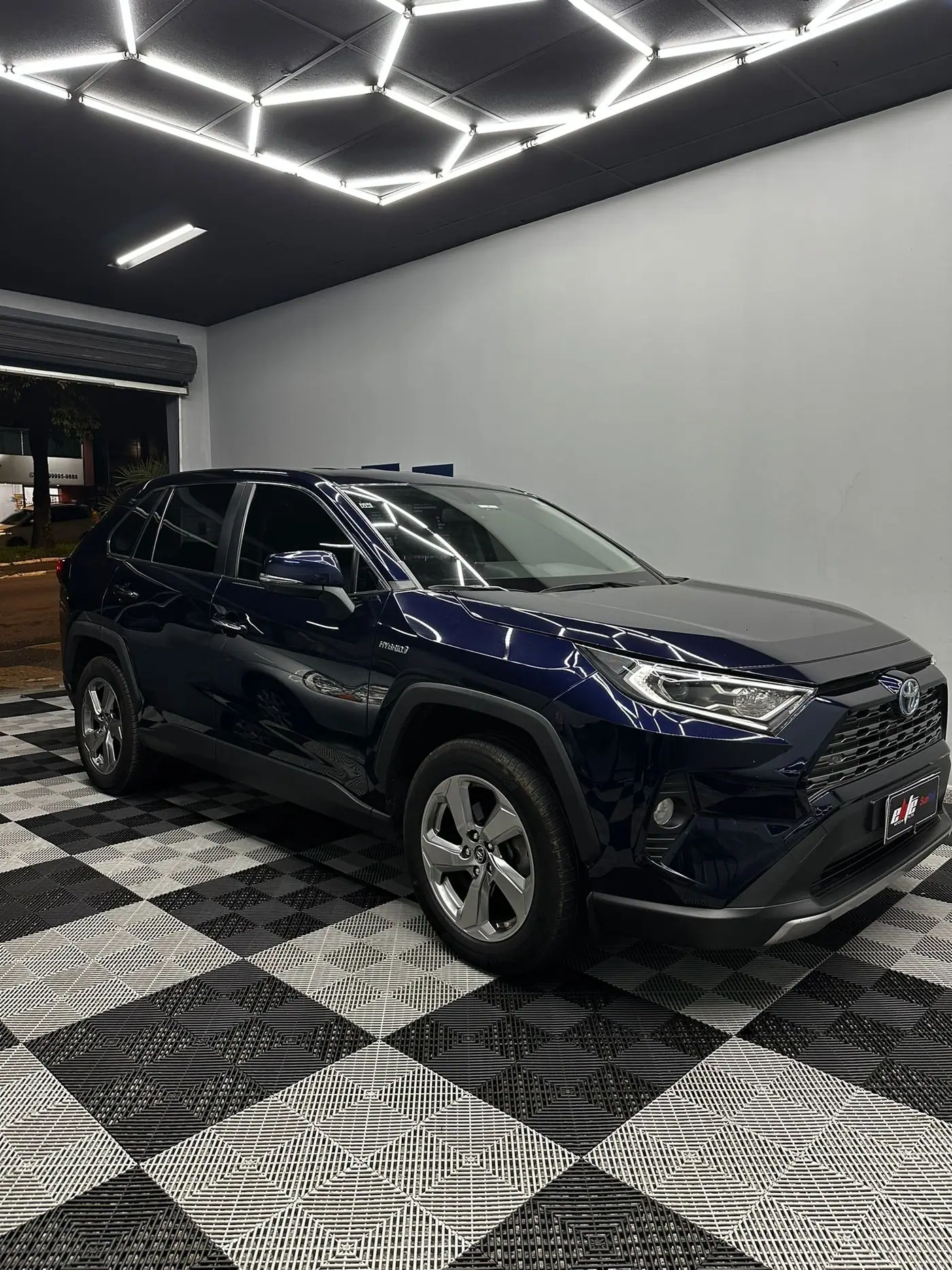 Insulfilm Automotivo: trabalho com película